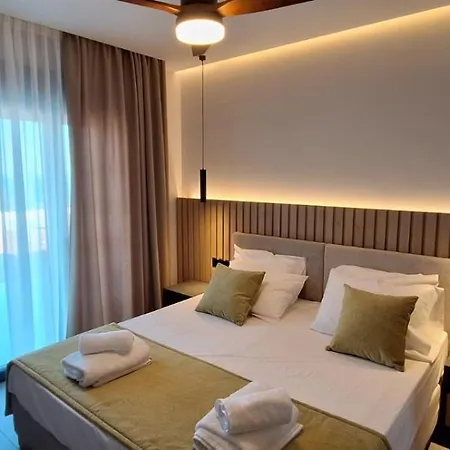 Apollonian Luxury *