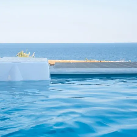 Apollonian Luxury Apartmán *